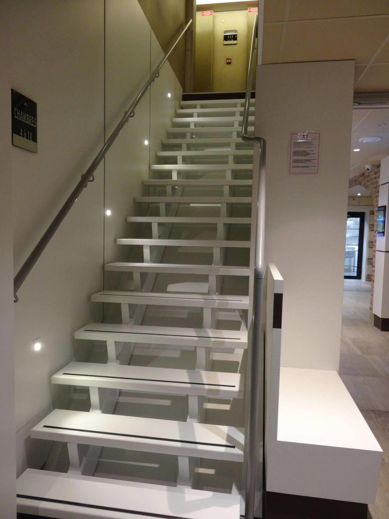 באפום Hotel De La Paix מראה חיצוני תמונה